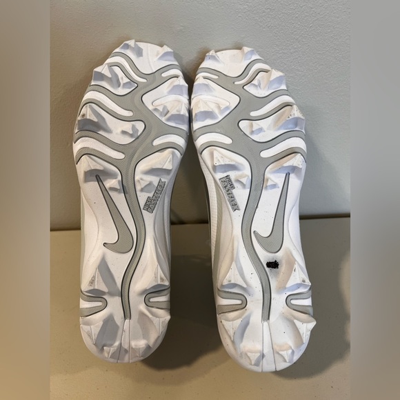 NWOT Nike  Men’s Vapor Edge Shark 2 Football Cleats Size 13 - Picture 8 of 8